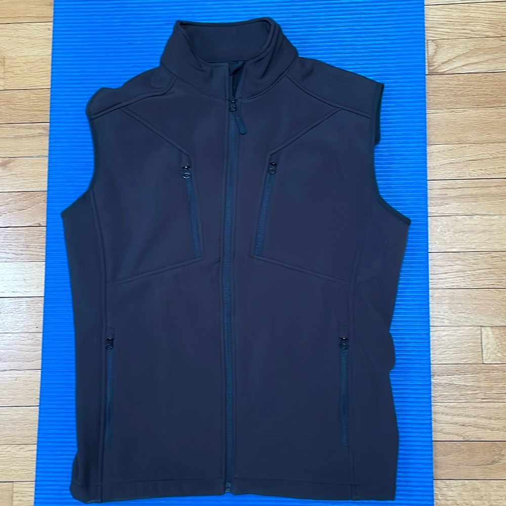 Men’s Large Vest. Never worn, but without tags.